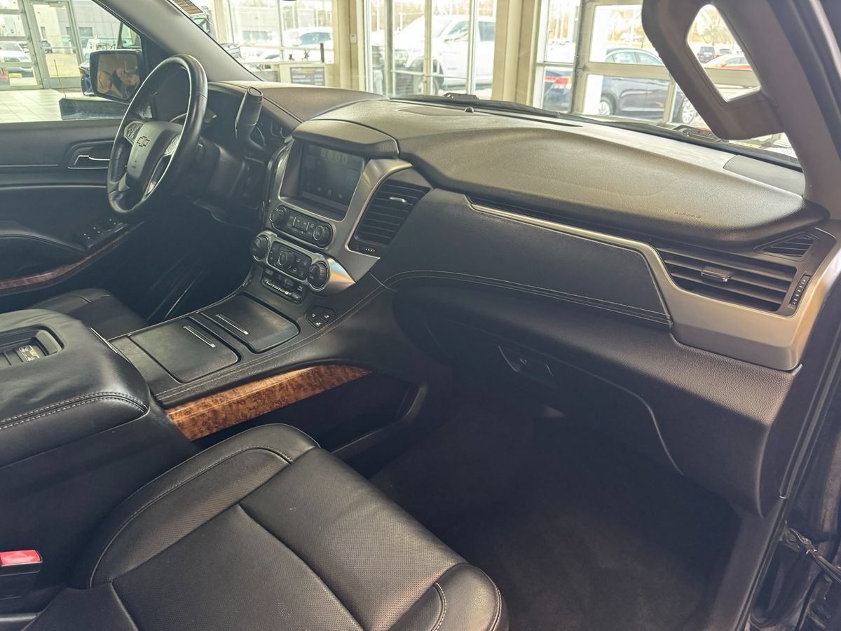 Used 2015 Chevrolet Tahoe LTZ AWD/4WD image 16