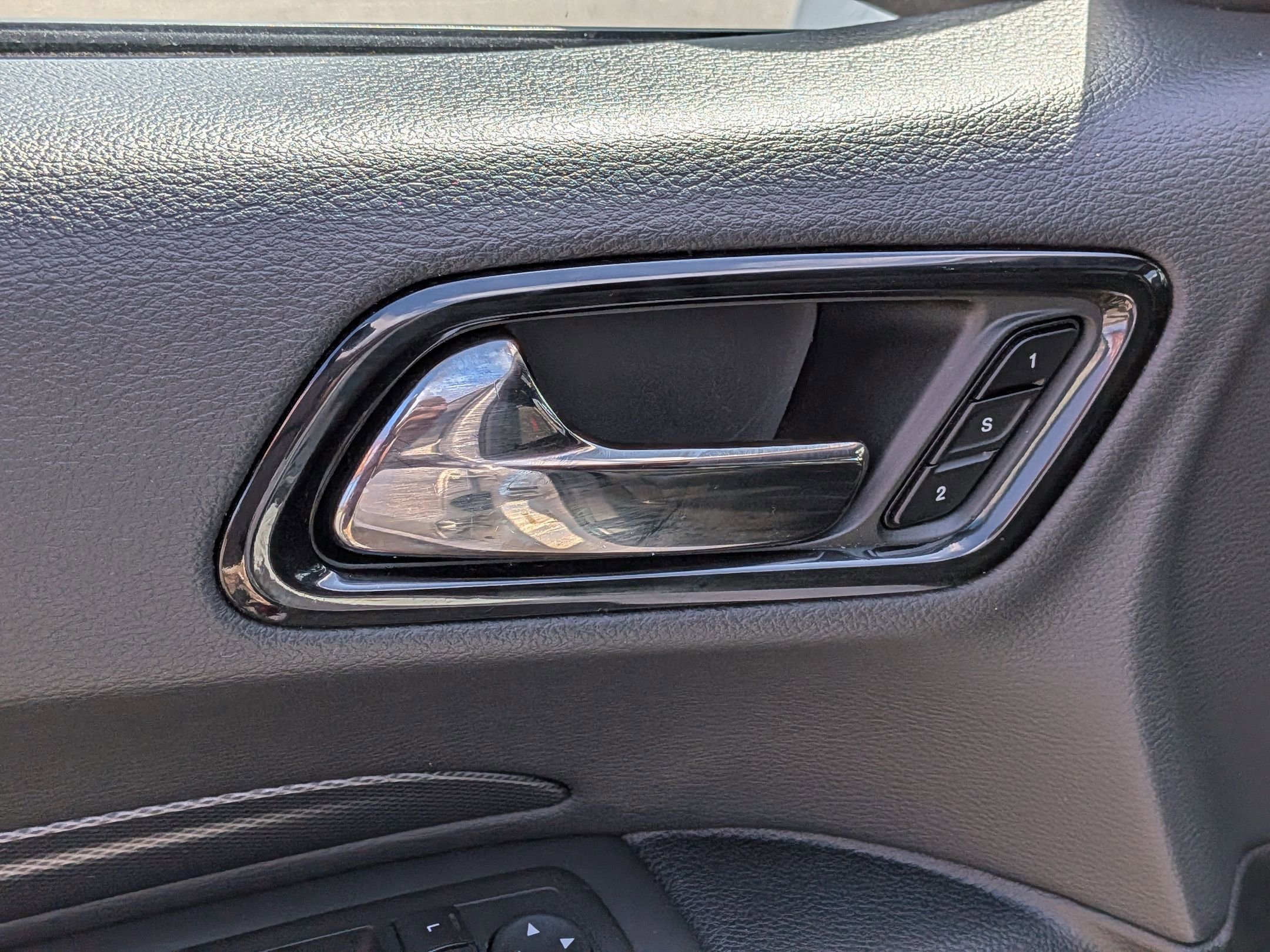 Used 2024 Dodge Durango GT image 12