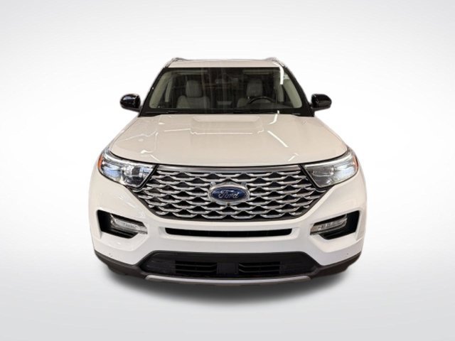 Used 2020 Ford Explorer Platinum w/ Premium Technology Package AWD/4WD image 2