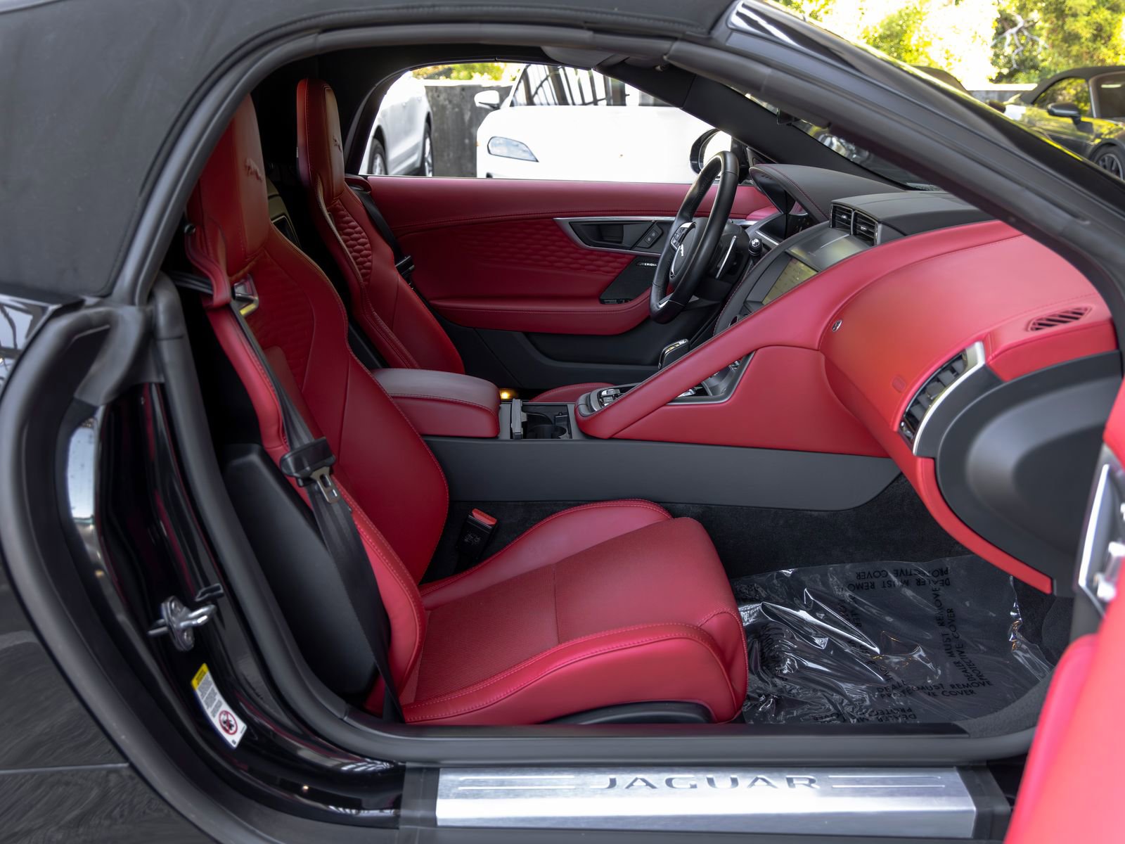 Used 2024 Jaguar F-TYPE R-Dynamic RWD image 49