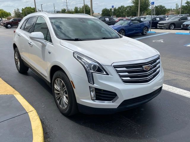 Used 2017 Cadillac XT5 Luxury w/ Driver Awareness Package image 2