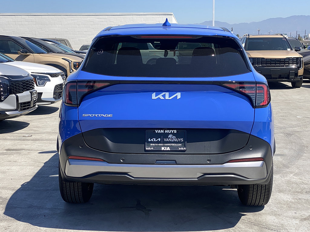 New 2026 Kia Sportage EX FWD image 5