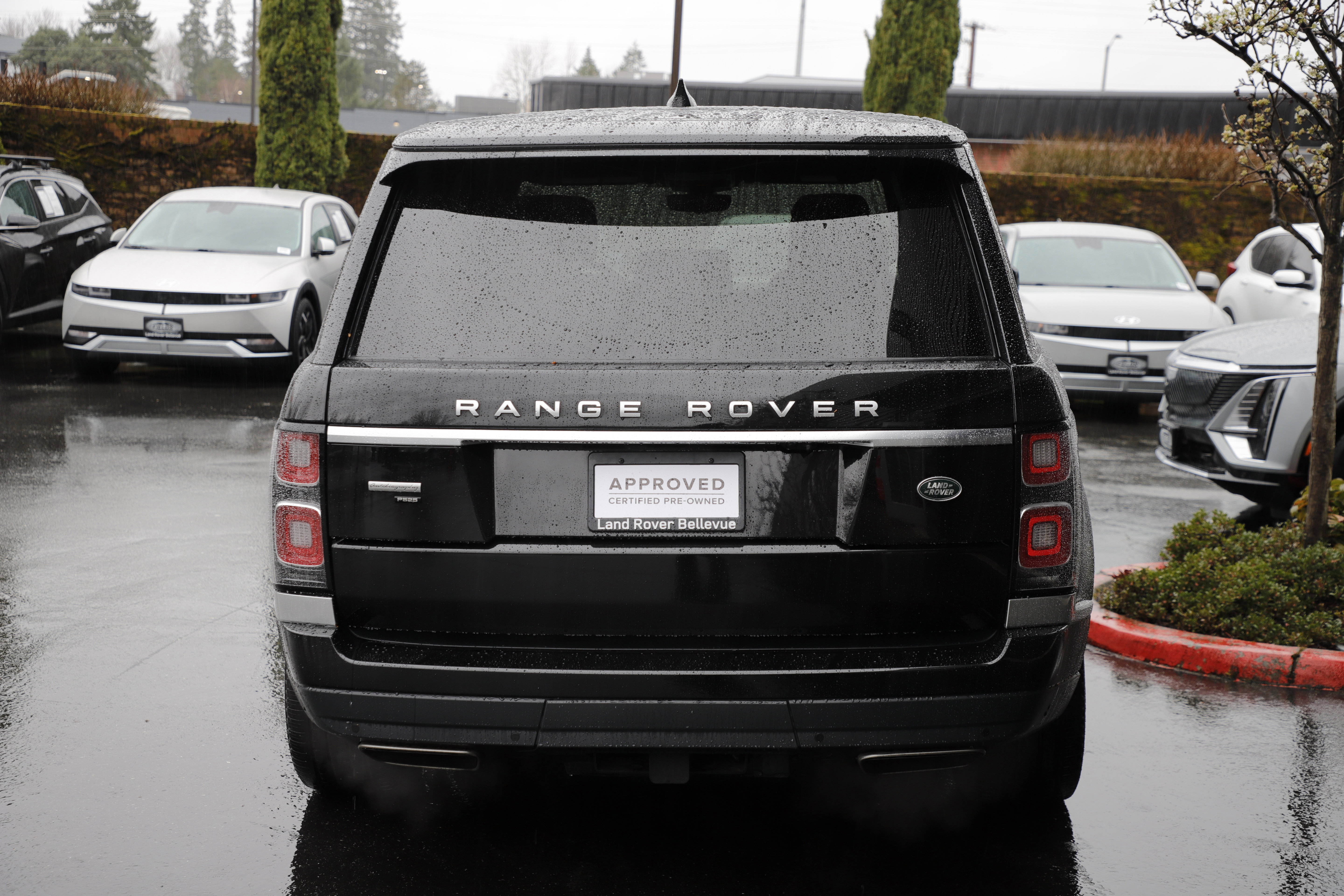 Certified 2022 Land Rover Range Rover Autobiography AWD/4WD image 7