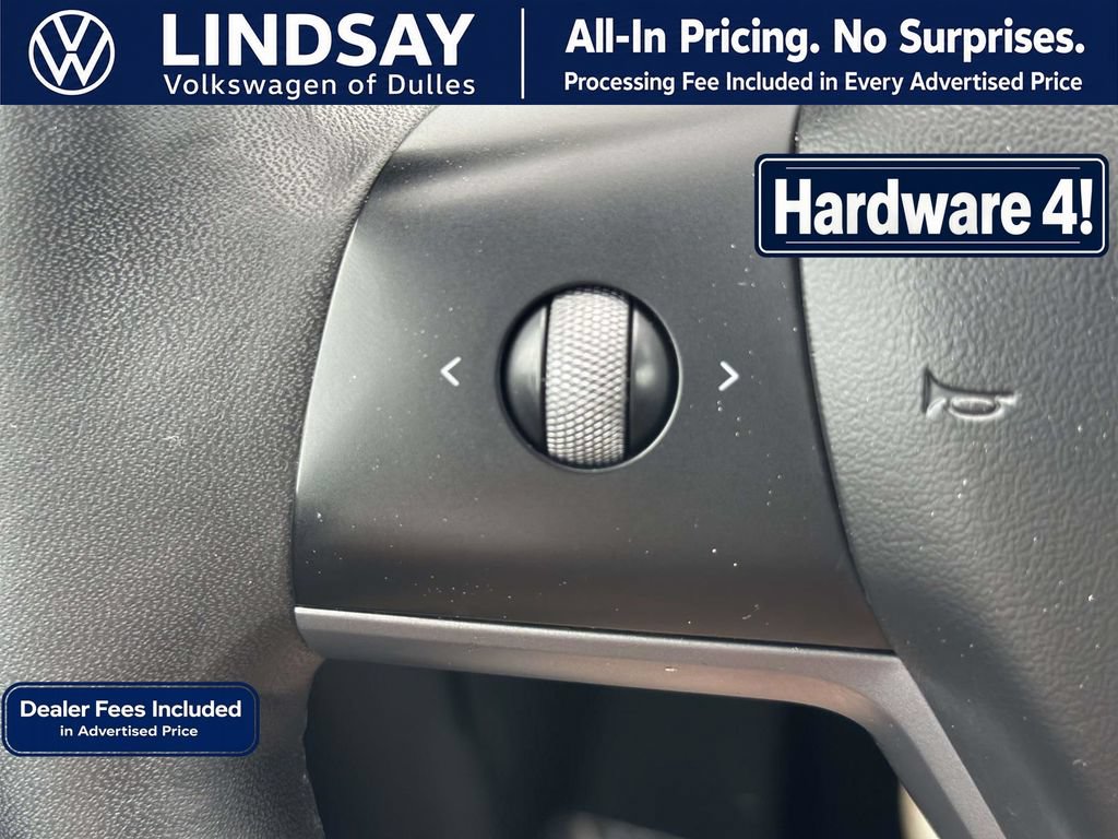 Used 2024 Tesla Model Y Long Range AWD/4WD image 16