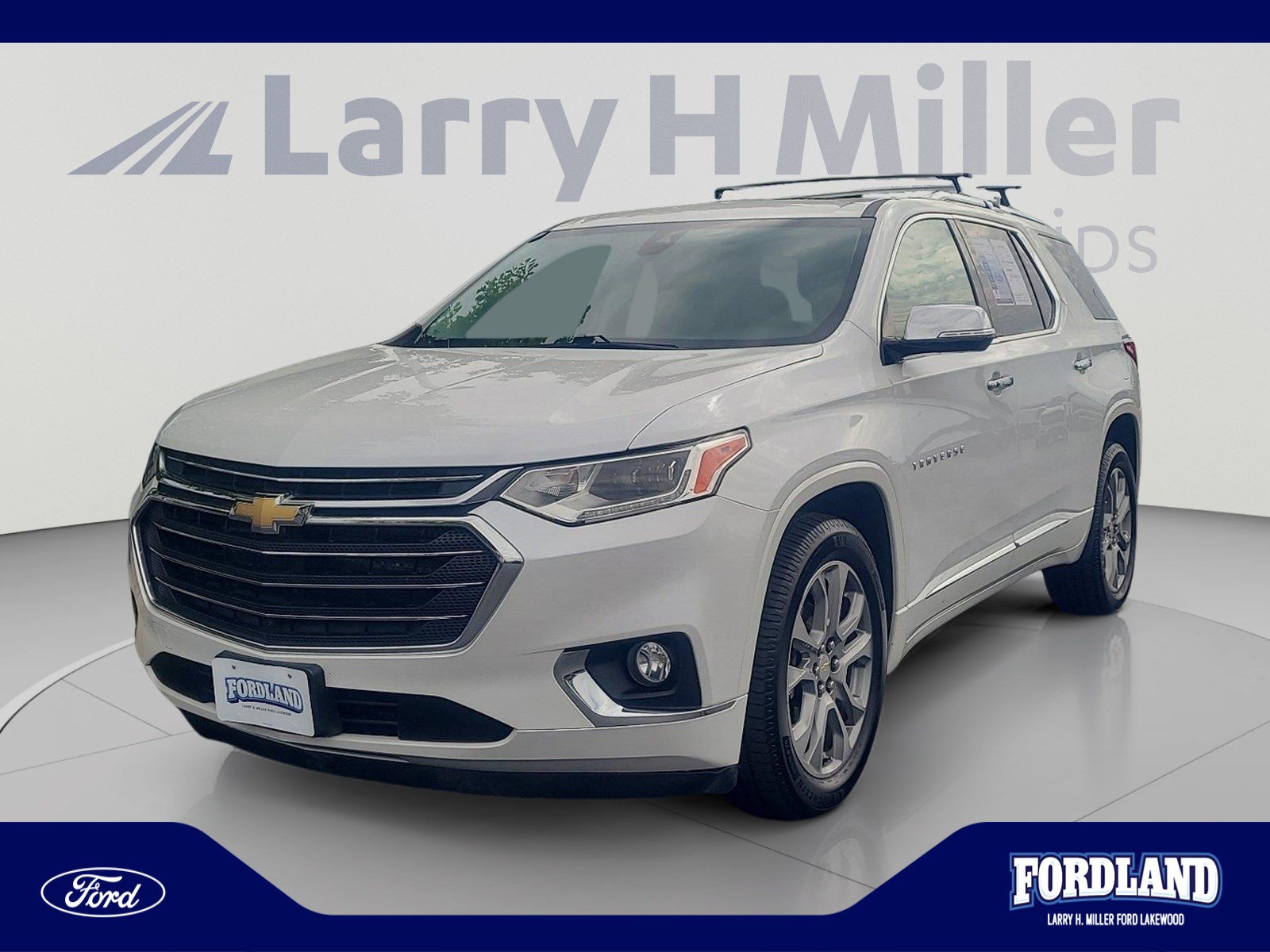 Used 2019 Chevrolet Traverse Premier w/ LPO, Floor Liner Package AWD/4WD image 1