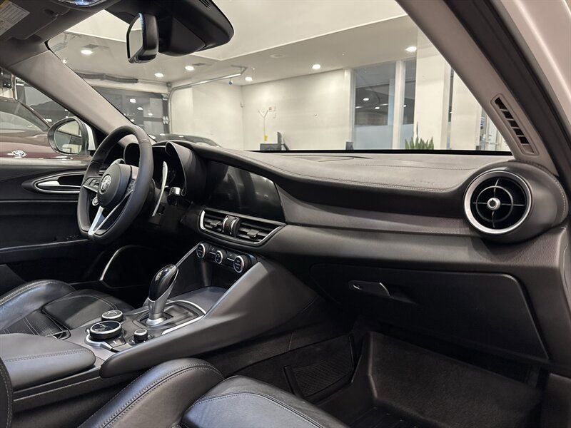 Used 2018 Alfa Romeo Giulia Ti Sport w/ Quick Order Package 22S Sport image 24