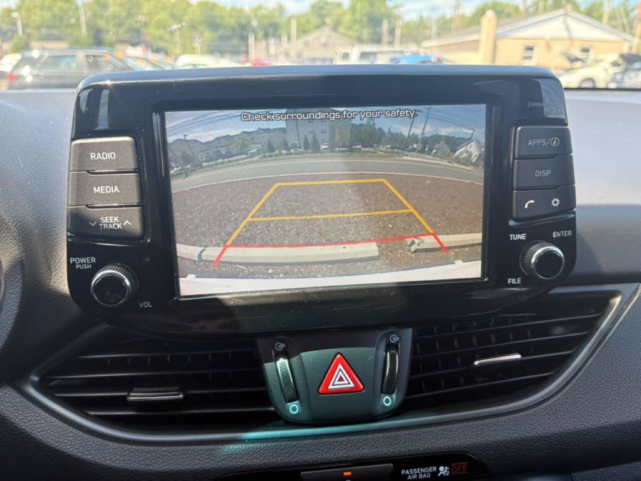 Used 2019 Hyundai Elantra GT FWD image 10