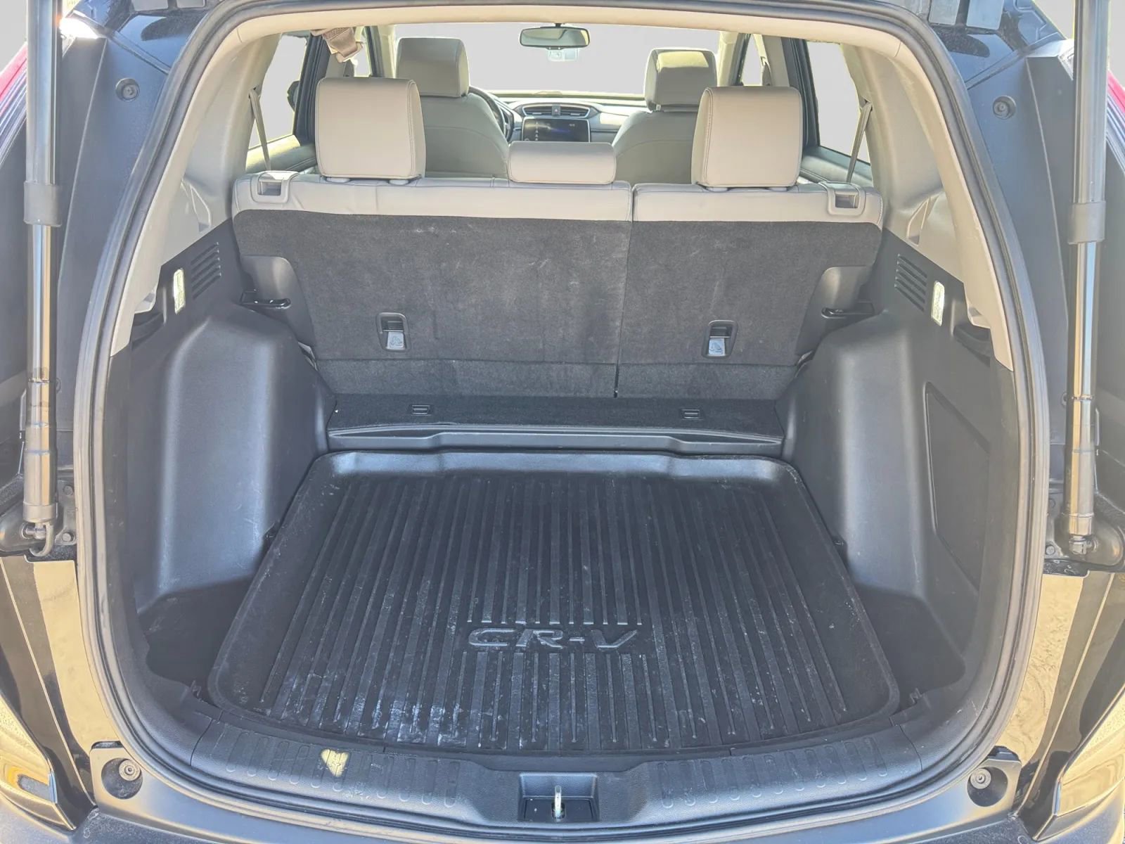 Used 2020 Honda CR-V Touring image 29