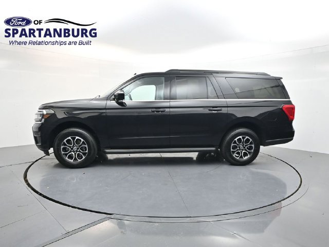 Used 2024 Ford Expedition Max XLT AWD/4WD image 4