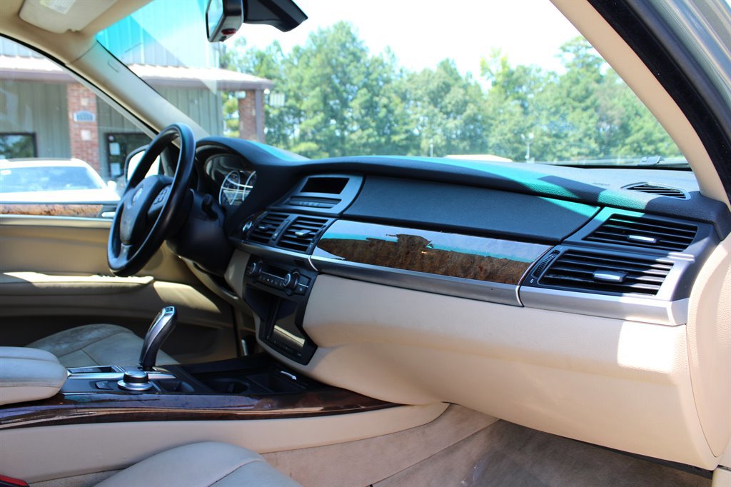 Used 2008 BMW X5 3.0si image 17