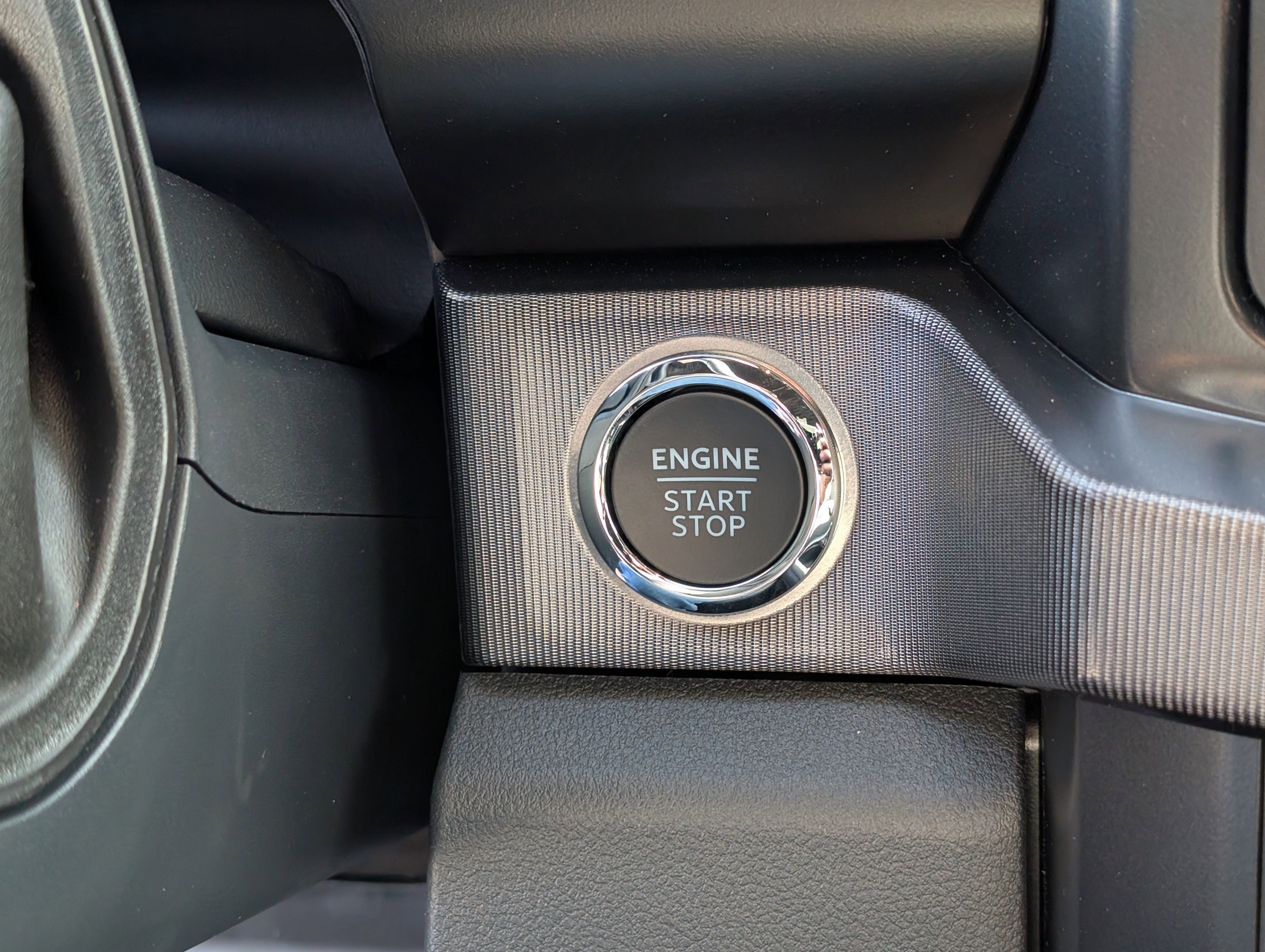 New 2026 Ford F250 Platinum w/ Tremor Off-Road Package image 25