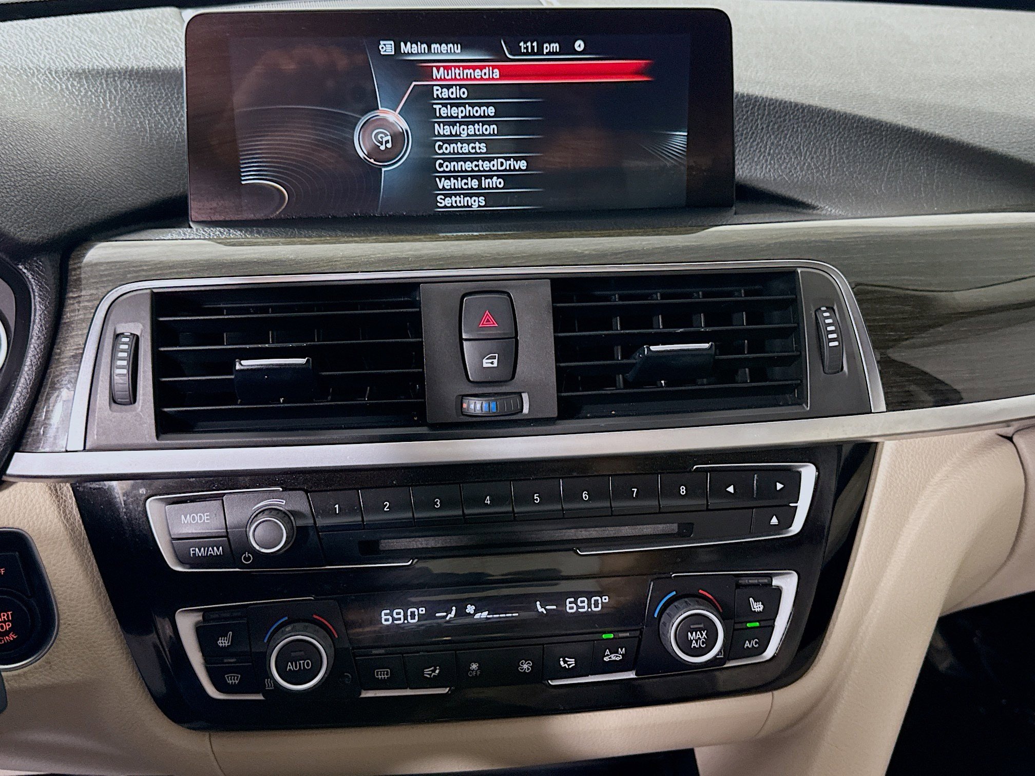 Used 2016 BMW 320i xDrive Sedan image 18