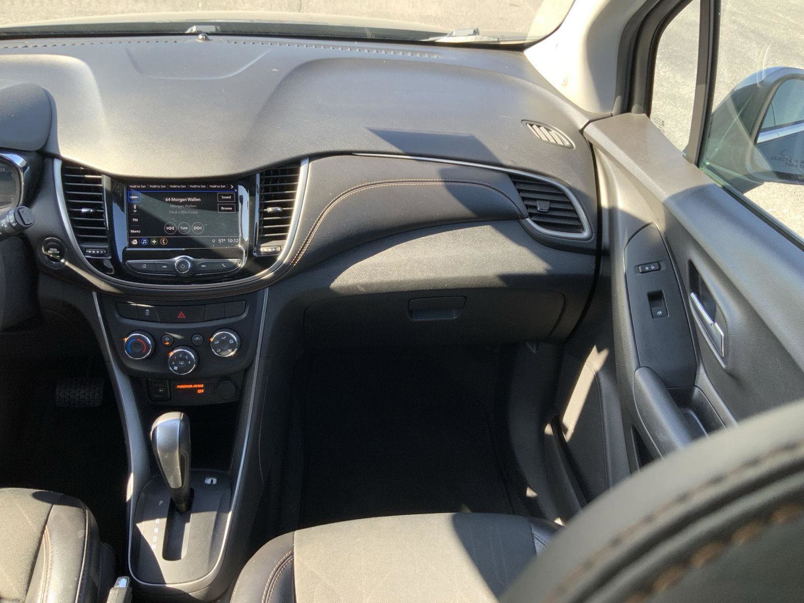 Used 2018 Chevrolet Trax LT w/ LT Convenience Package FWD image 50