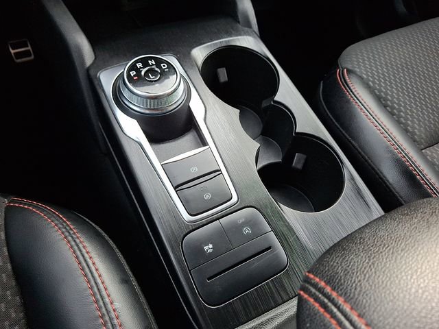 Used 2024 Ford Escape ST-Line image 14