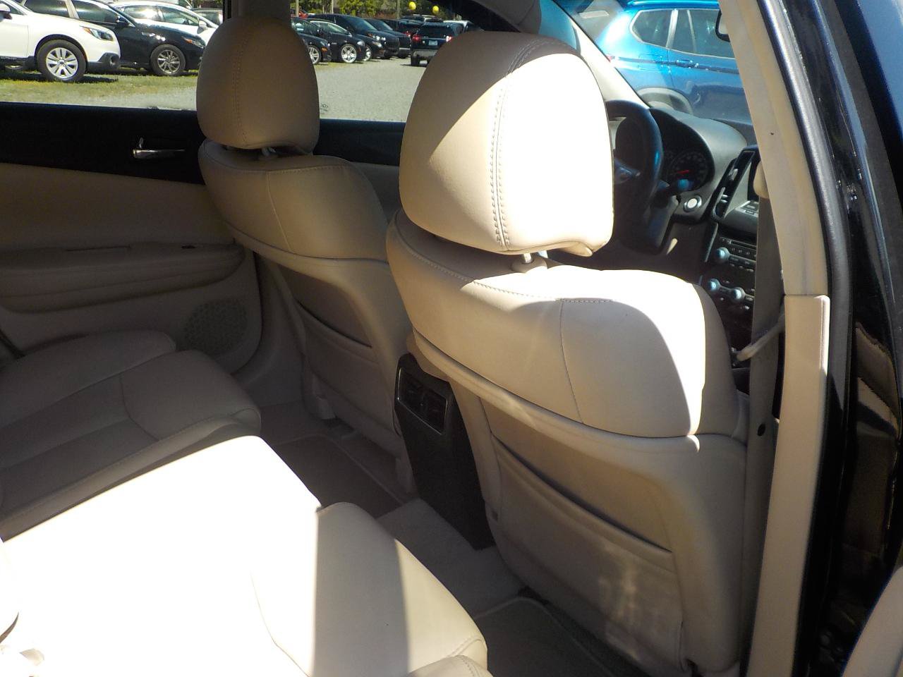 Used 2012 Nissan Maxima 3.5 SV w/ Premium Pkg FWD image 24