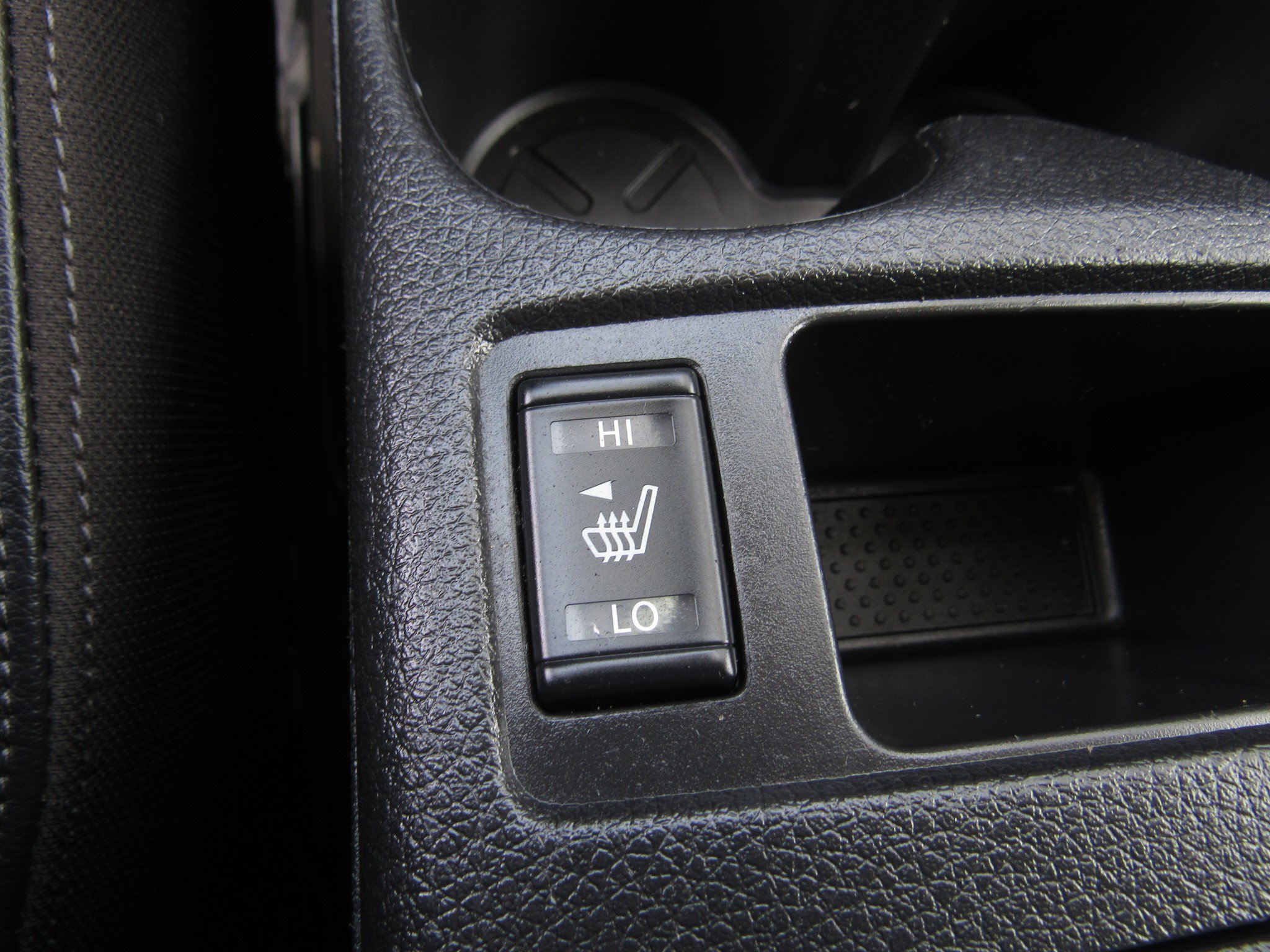 Used 2022 Nissan Rogue Sport SL image 22