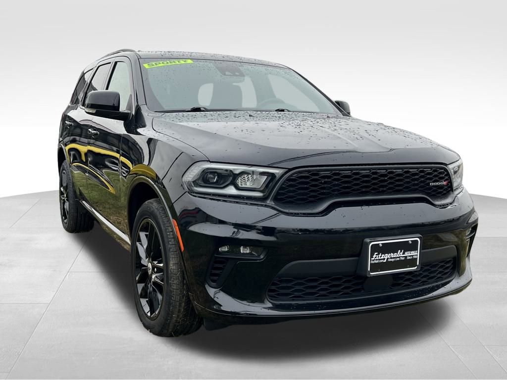 Used 2023 Dodge Durango GT image 1