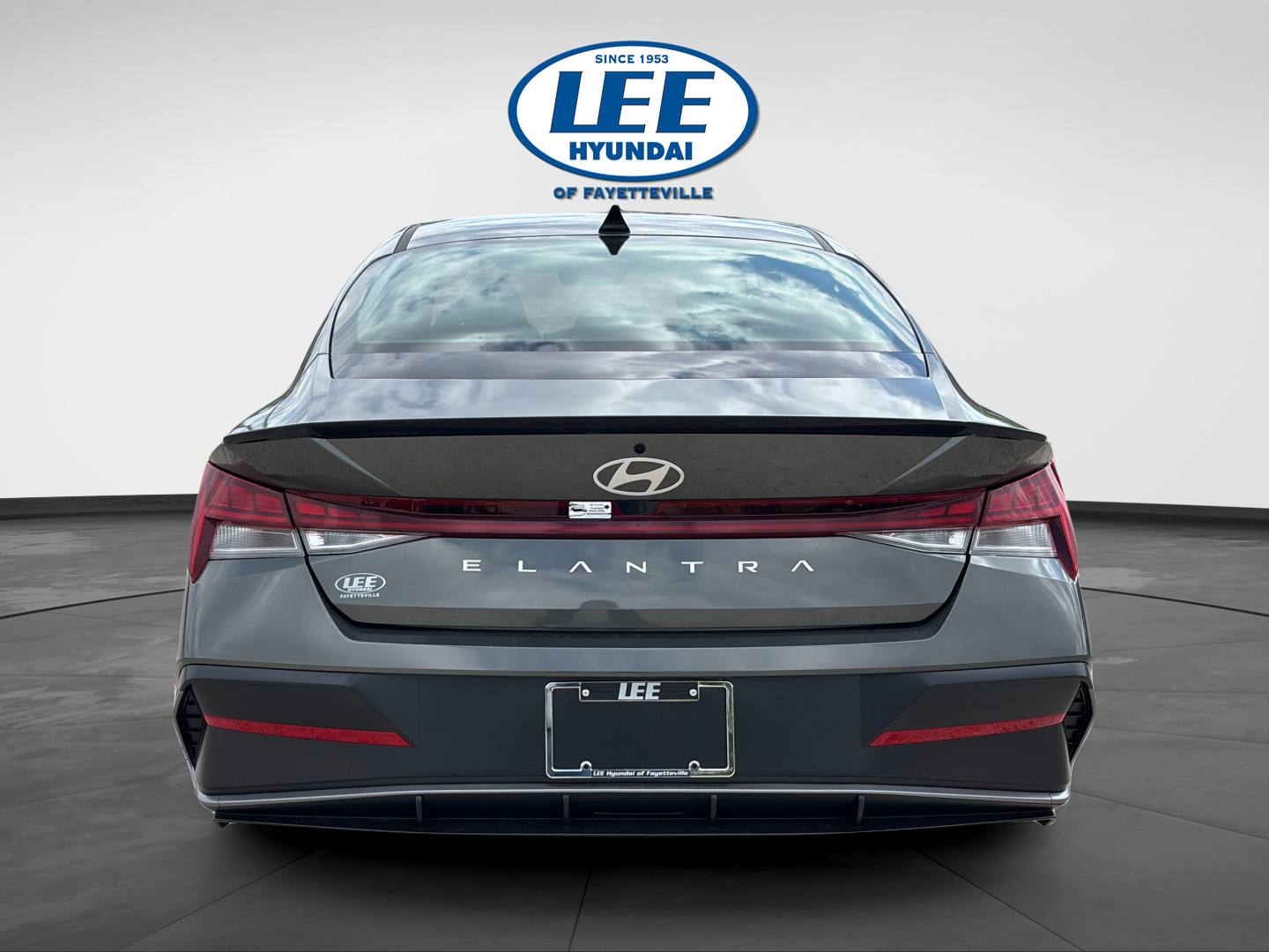 New 2026 Hyundai Elantra SEL Sport Premium FWD image 4