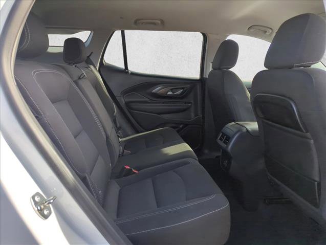 Used 2024 GMC Terrain SLE image 17