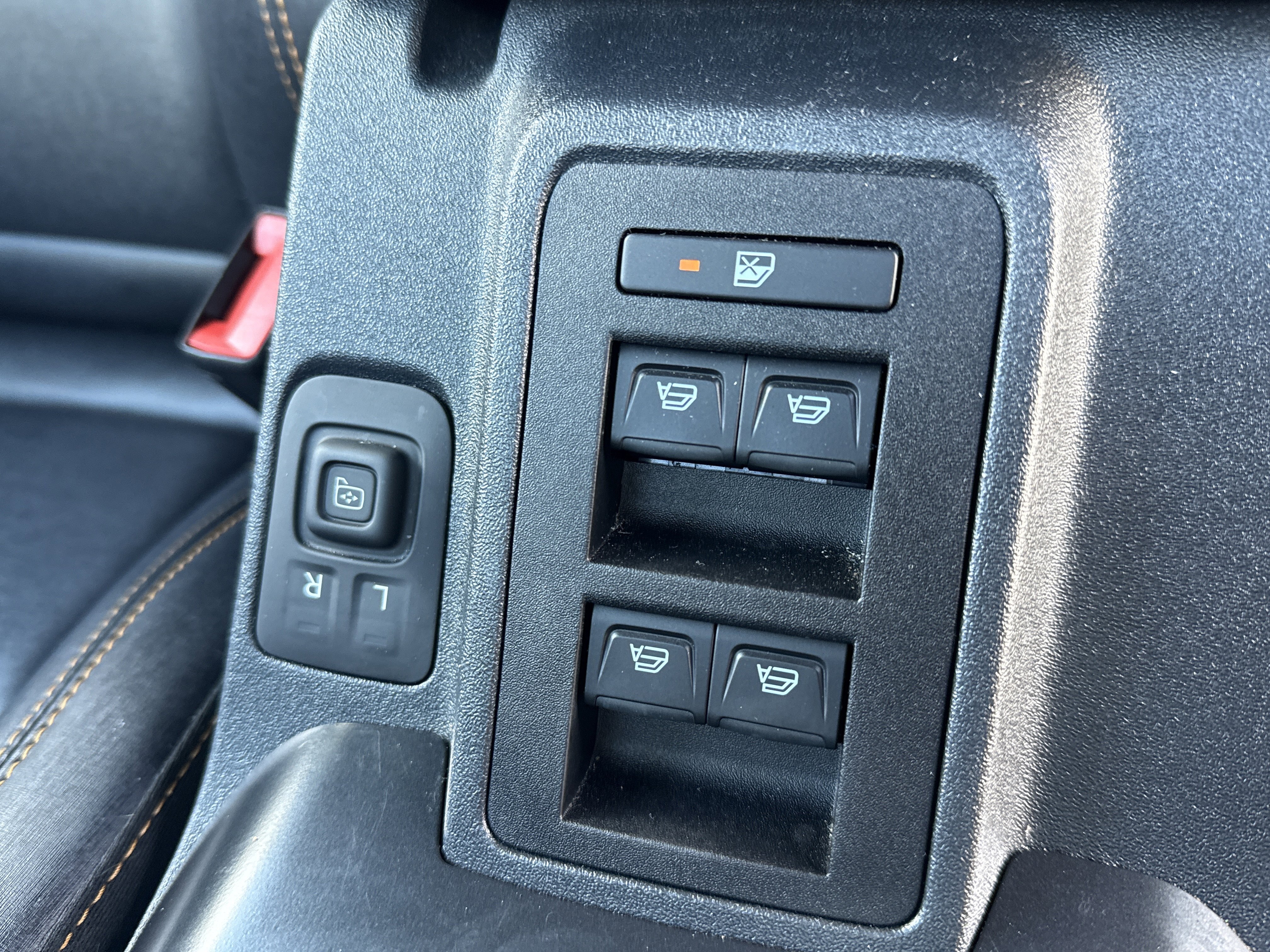 Used 2024 Ford Bronco Badlands AWD/4WD image 17