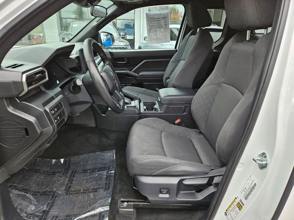 Used 2024 Toyota Tacoma SR RWD image 15