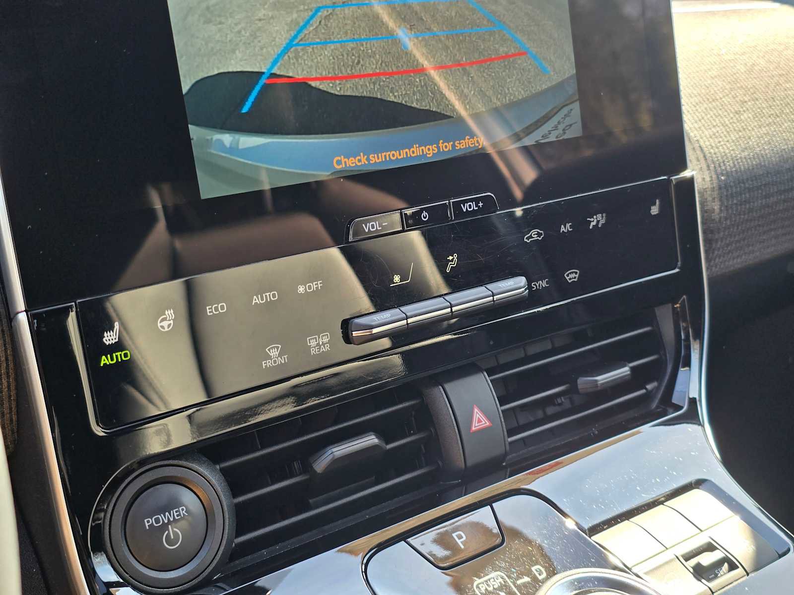 Used 2023 Toyota bZ4X XLE w/ Weather Package image 31