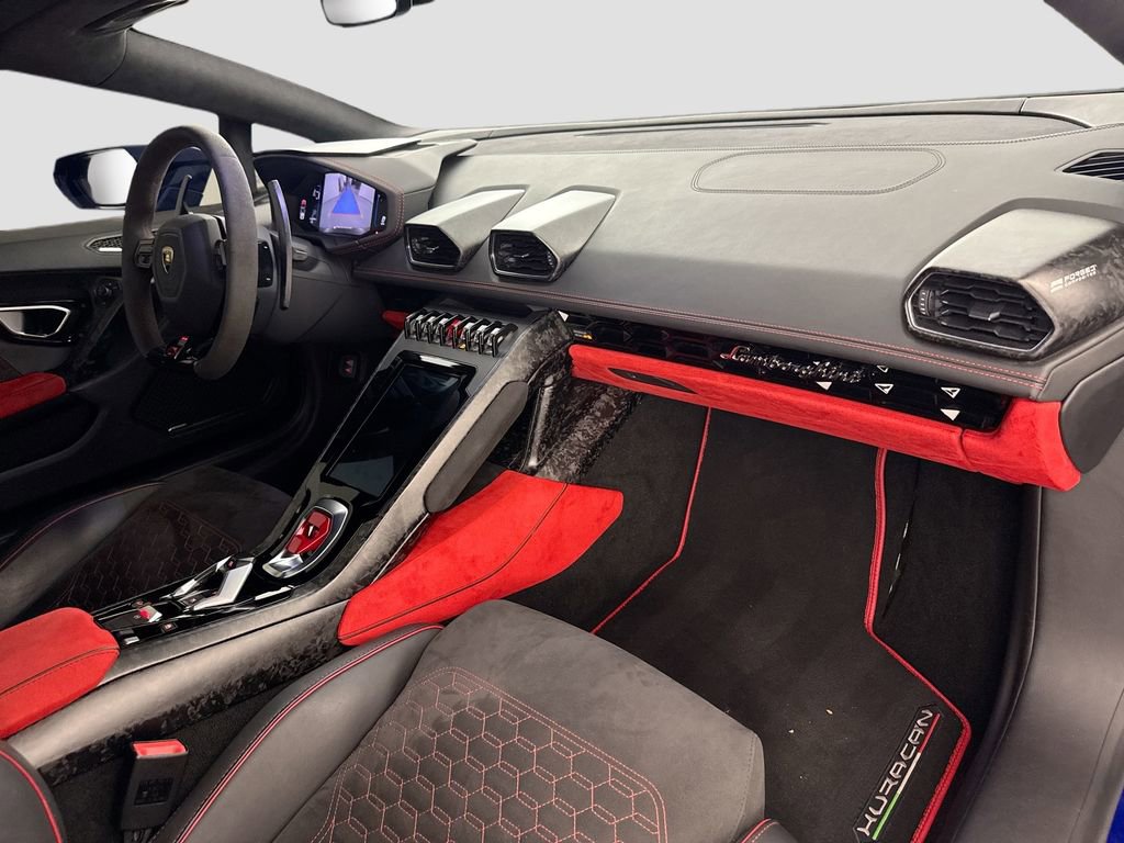 Used 2020 Lamborghini Huracan EVO image 26