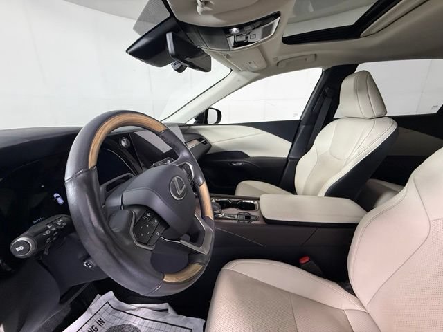 Used 2023 Lexus RX 350 Premium Plus w/ Accessory Package AWD/4WD image 15