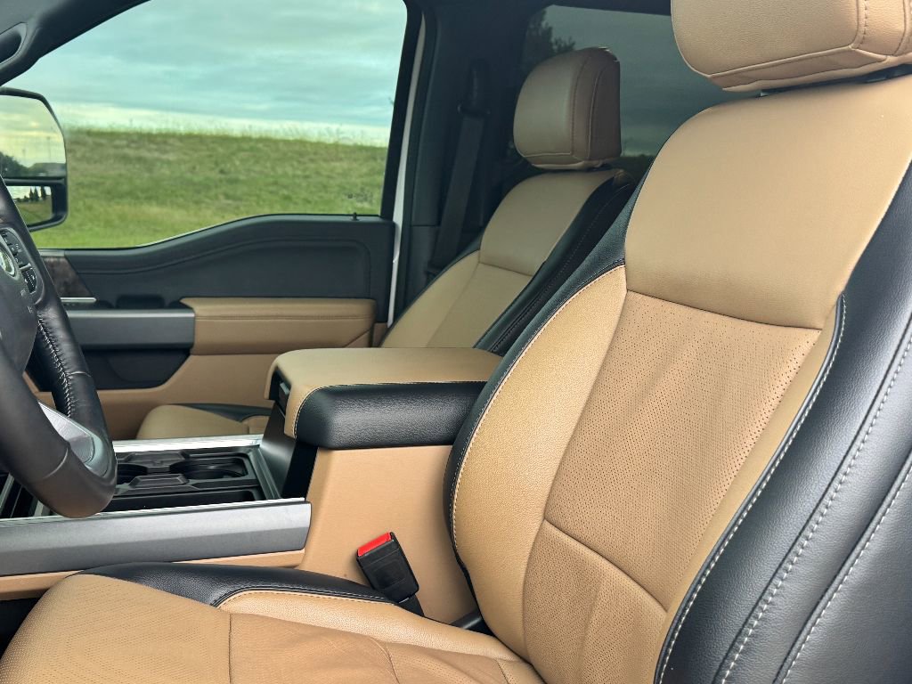 Used 2024 Ford F250 Lariat w/ Chrome Package image 15