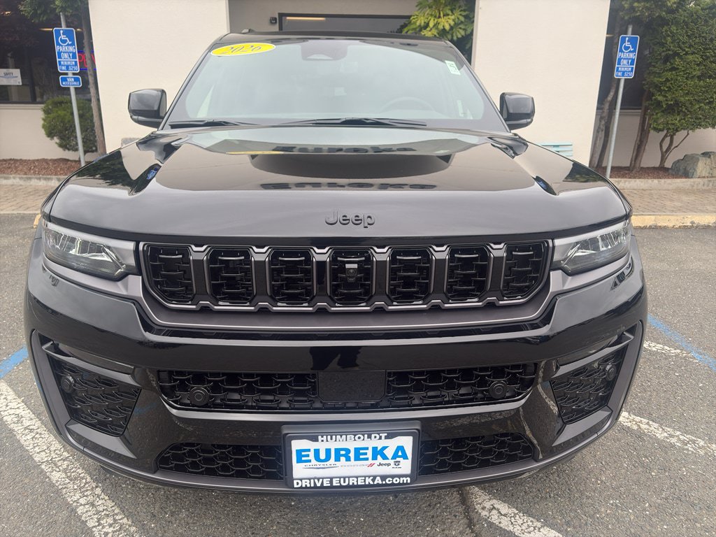 New 2026 Jeep Grand Cherokee L Limited AWD/4WD image 33