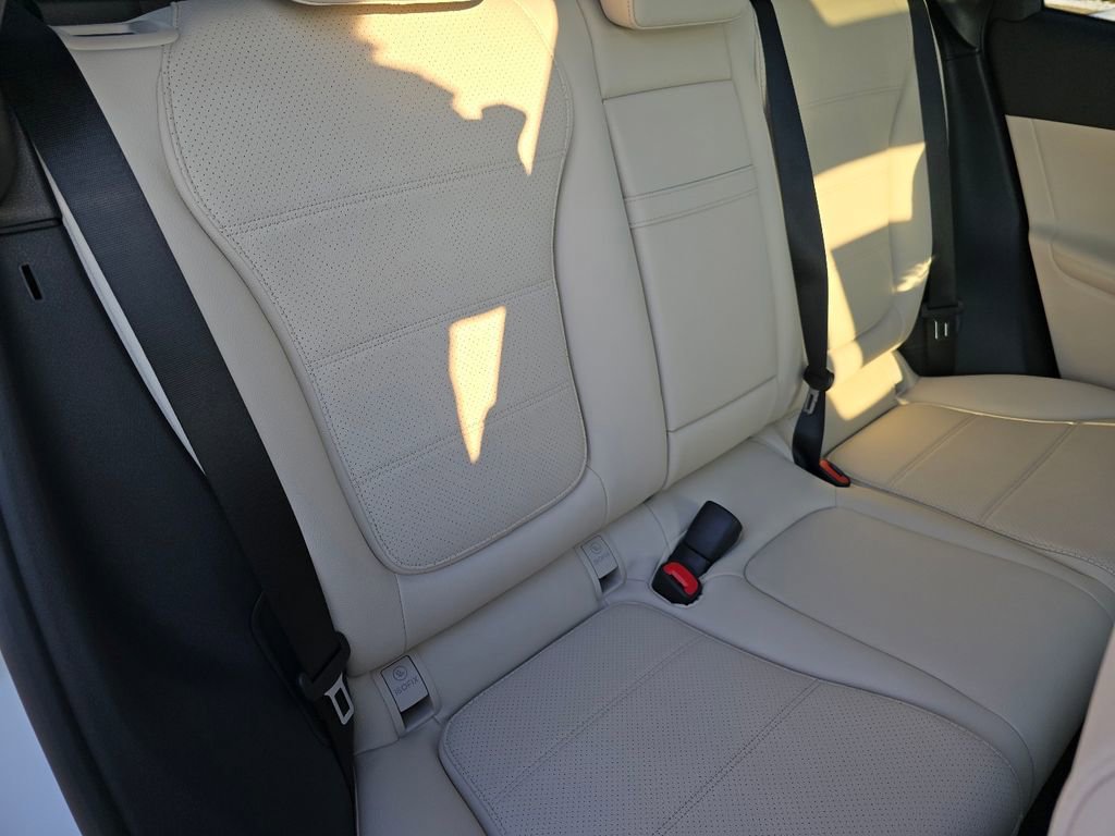 New 2026 Mercedes-Benz GLC 300 GLC 300 image 18