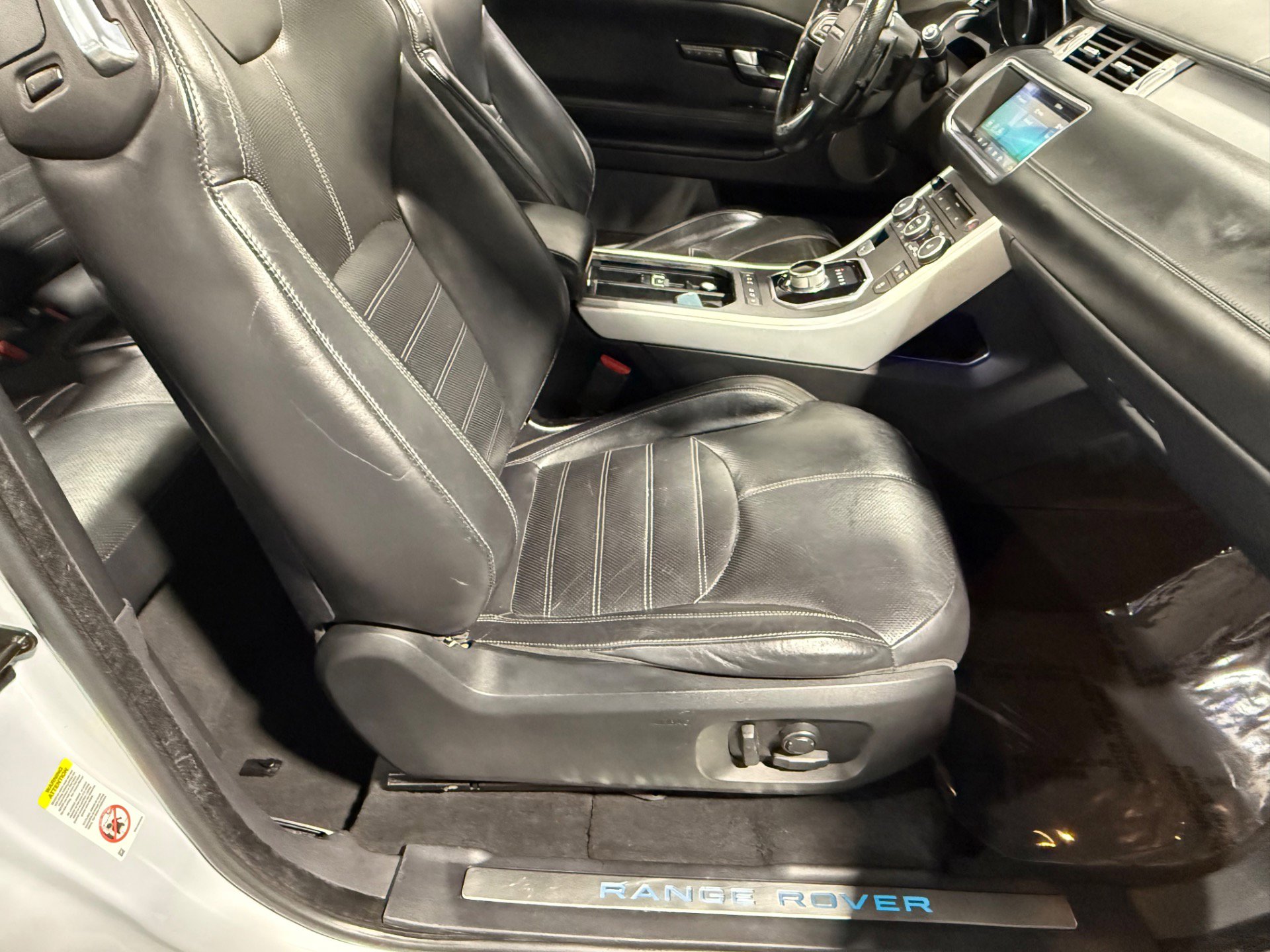 Used 2017 Land Rover Range Rover Evoque HSE Dynamic image 52