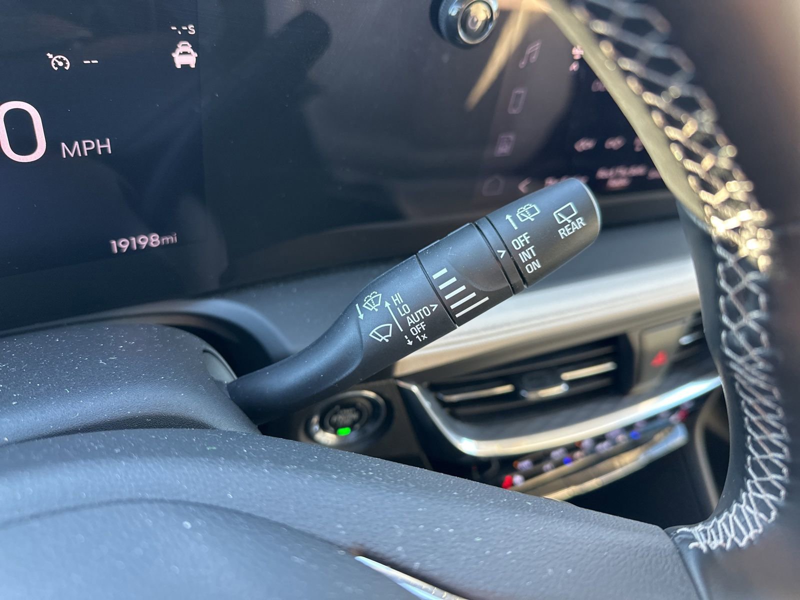 Used 2024 Buick Encore GX Avenir w/ Avenir Convenience Package image 38