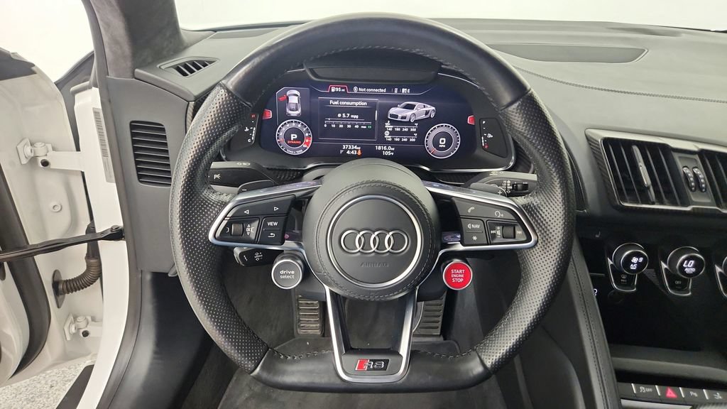 Used 2017 Audi R8 V10 w/ Carbon Exterior Package AWD/4WD image 37