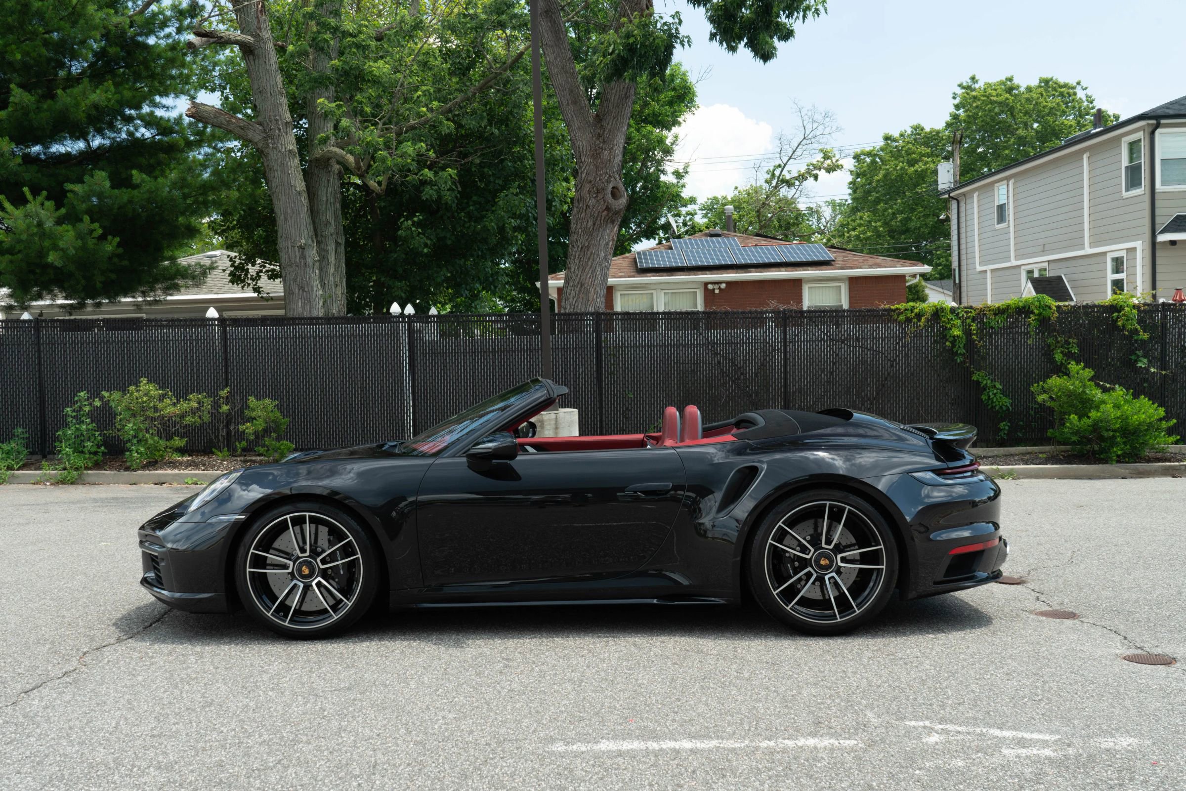 Used 2021 Porsche 911 Turbo image 22