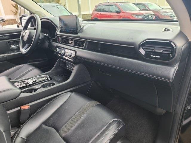 Used 2023 Honda Pilot Touring image 21