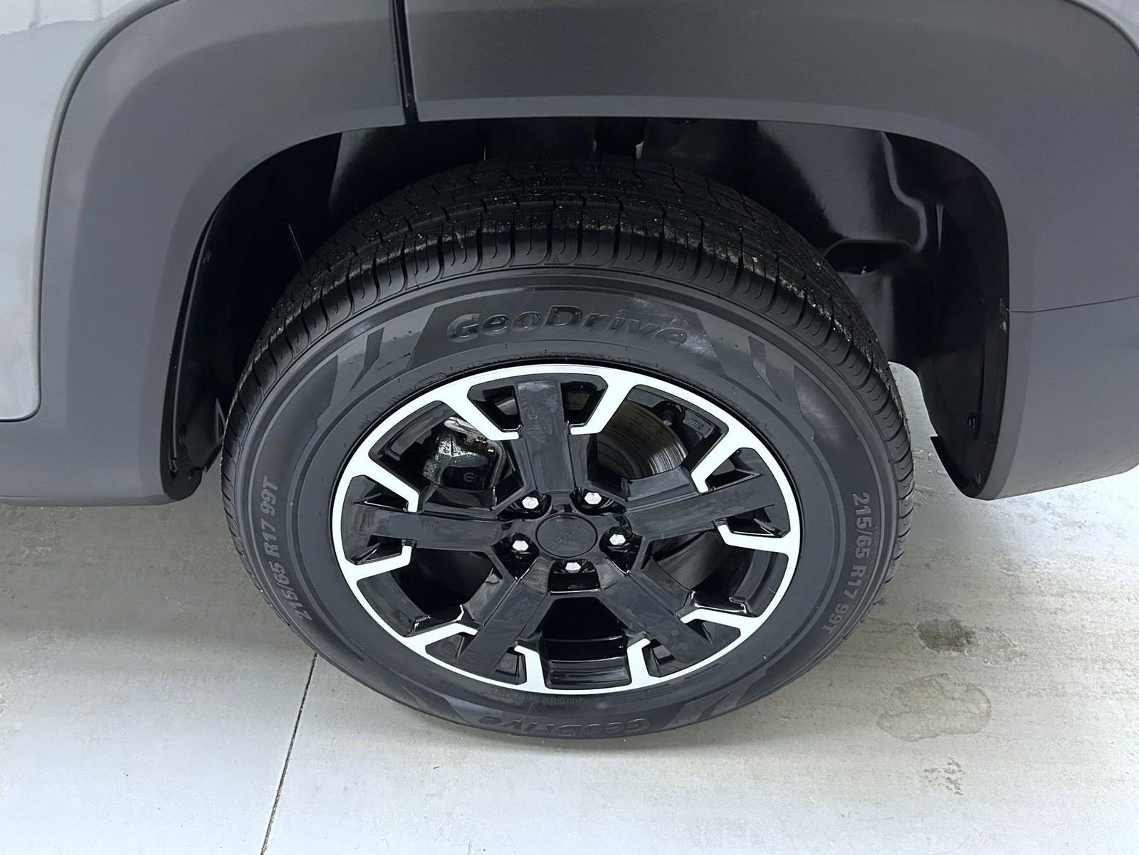 Used 2023 Jeep Renegade Latitude w/ Sun/Sound Group image 22