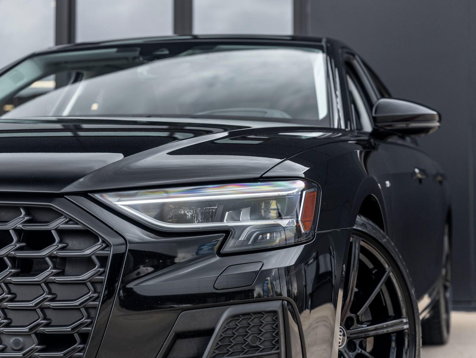 Used 2022 Audi A8 L 3.0T image 16
