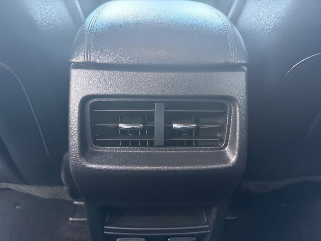 Used 2019 Ford Edge SEL w/ Equipment Group 201A image 12