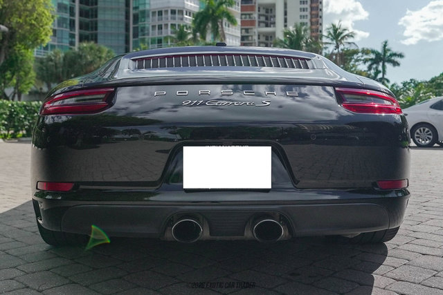 Used 2017 Porsche 911 Carrera S image 7