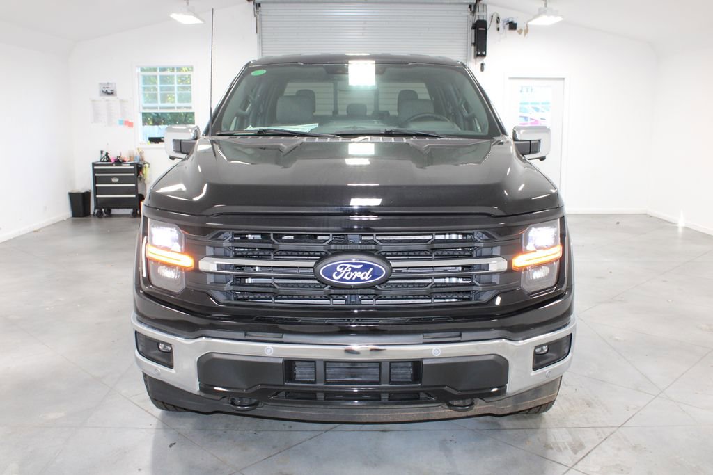 New 2025 Ford F150 XLT w/ Equipment Group 302A MID image 2