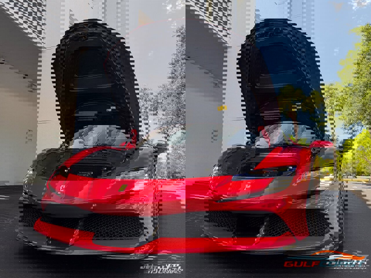 Used 2021 Ferrari SF90 Stradale image 40