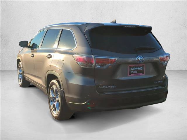 Used 2014 Toyota Highlander Limited w/ Driver Technology Package AWD/4WD image 8