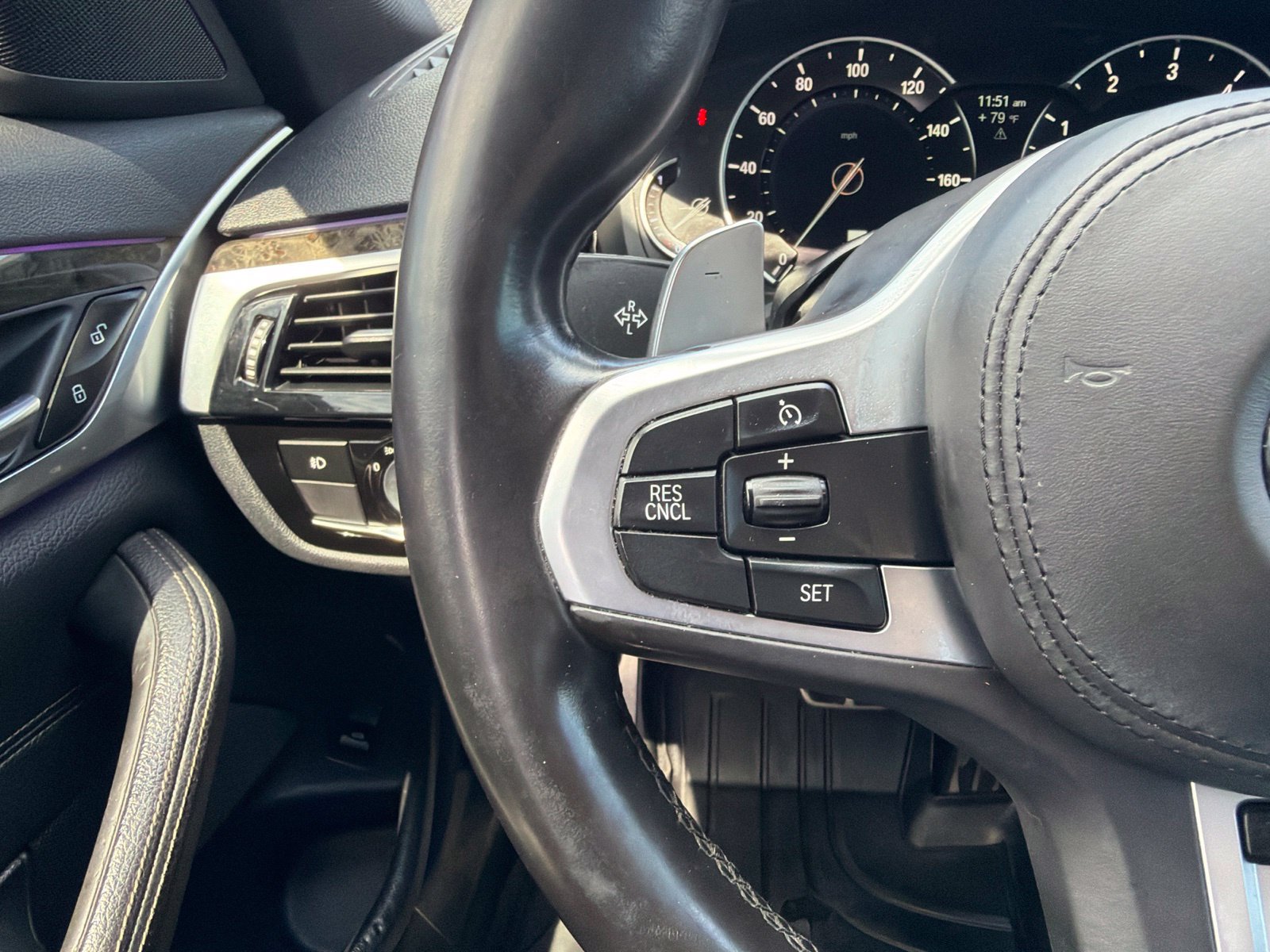 Used 2019 BMW 530i xDrive w/ M Sport Package AWD/4WD image 24