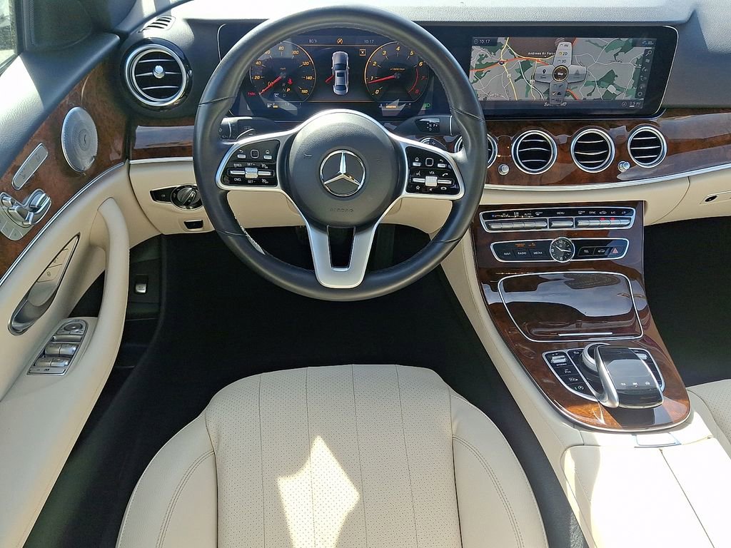 Used 2020 Mercedes-Benz E 350 4MATIC Sedan image 11