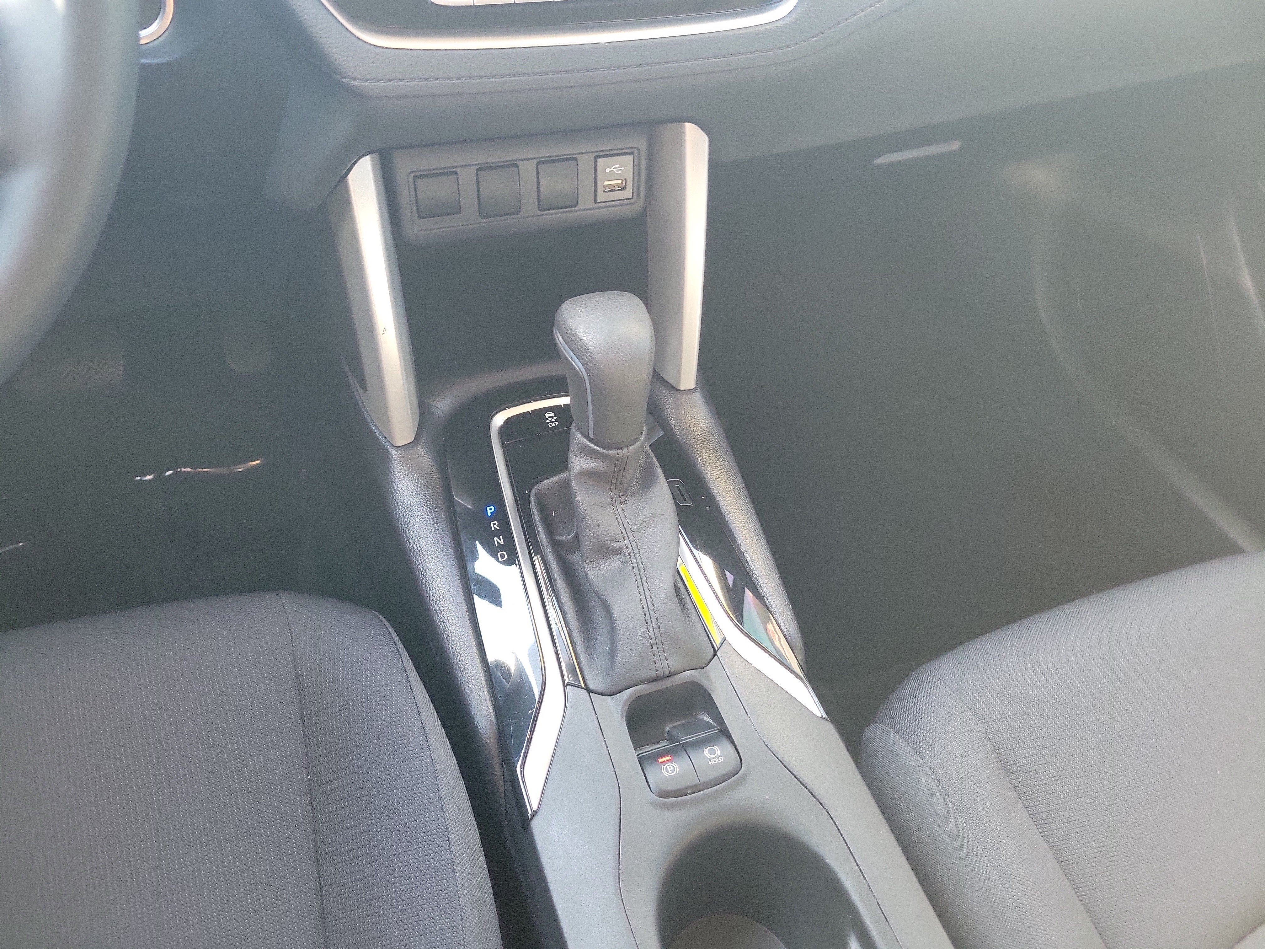Used 2022 Toyota Corolla Cross LE FWD image 19