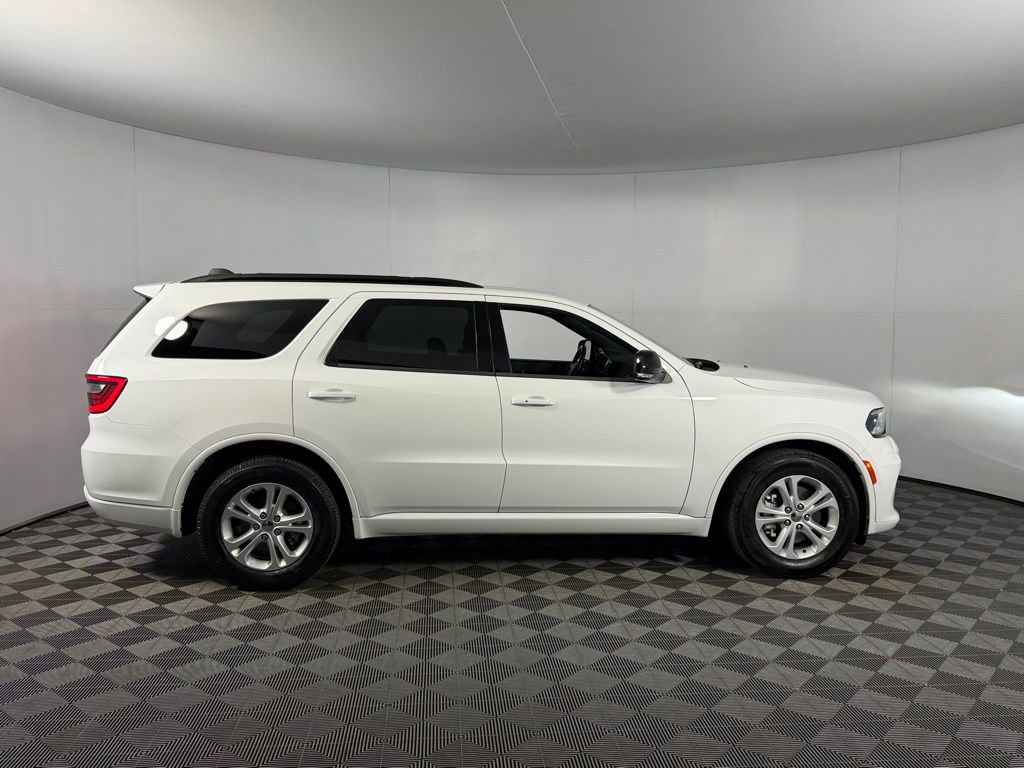 Used 2024 Dodge Durango GT RWD image 5