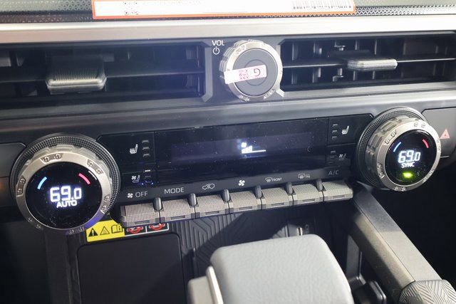 New 2026 Toyota 4Runner Limited AWD/4WD image 20