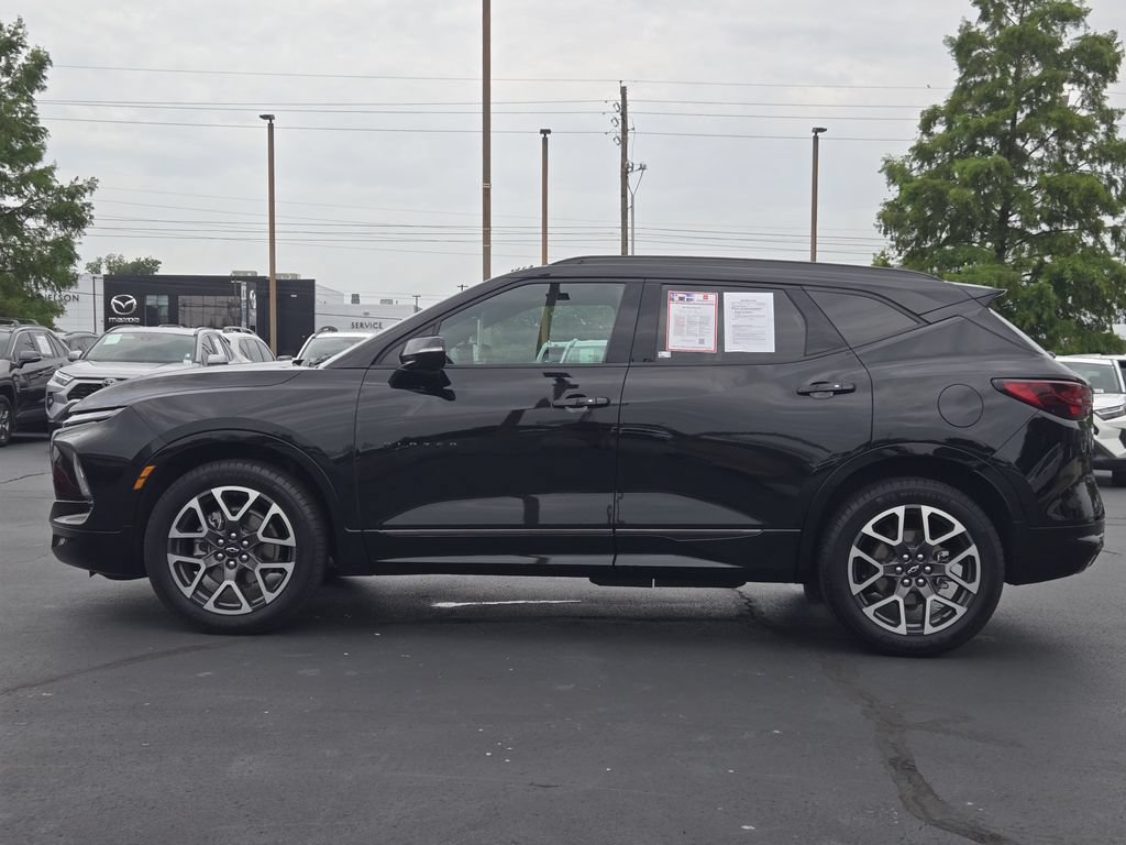 Used 2025 Chevrolet Blazer RS FWD image 4
