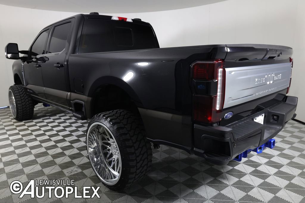 Used 2025 Ford F250 King Ranch w/ FX4 Off-Road Package AWD/4WD image 8